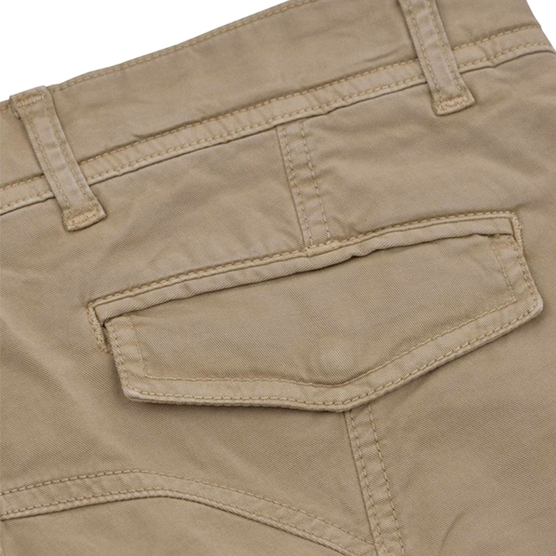 Men Khaki Pants